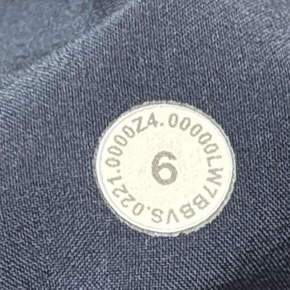 Lululemon Stroll at Sundown Mid-Rise Short 3" *True Navy - Picture 7 of 7